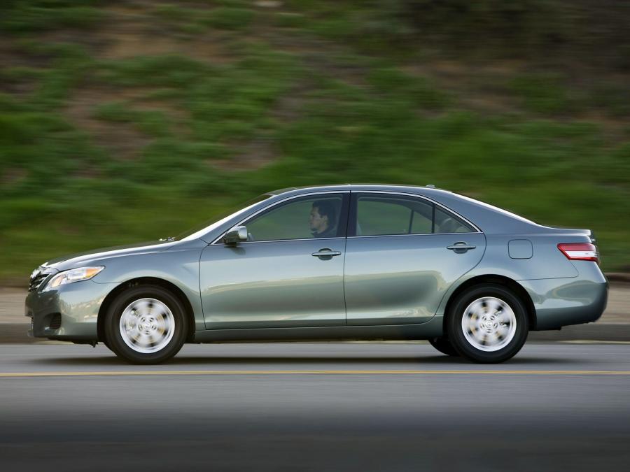  Toyota Camry LE 2009 года  (NA) (фото 8 из 20)